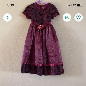 Small girls gown size 8